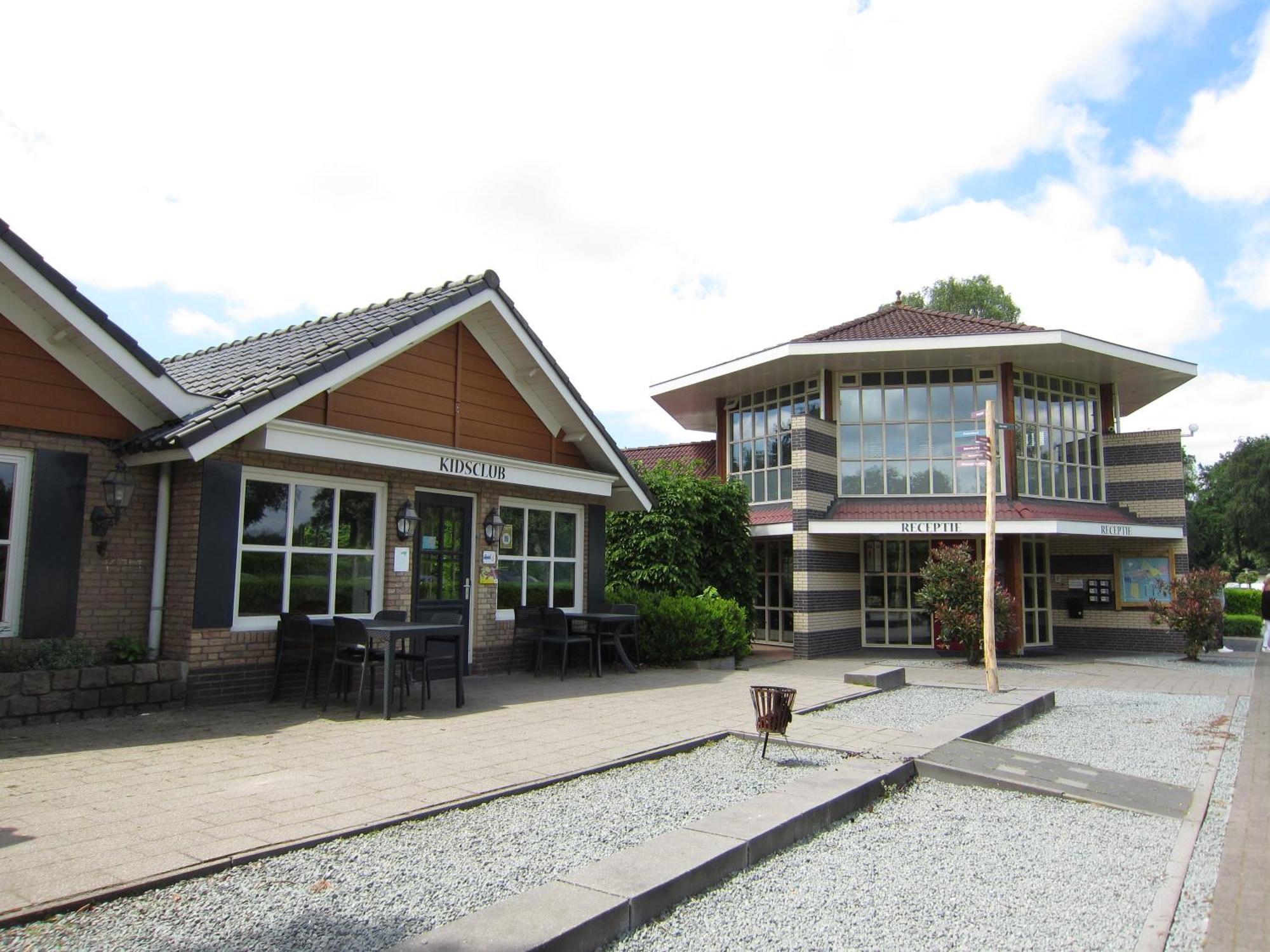 Hderh - Eco Lodge Op Vakantiepark De Ijsvogel, Zwembaden, Kids Fun, Natuur En Rust Voorthuizen Eksteriør billede